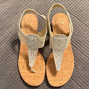 Bandolino Women's Silver and Tan Sandals